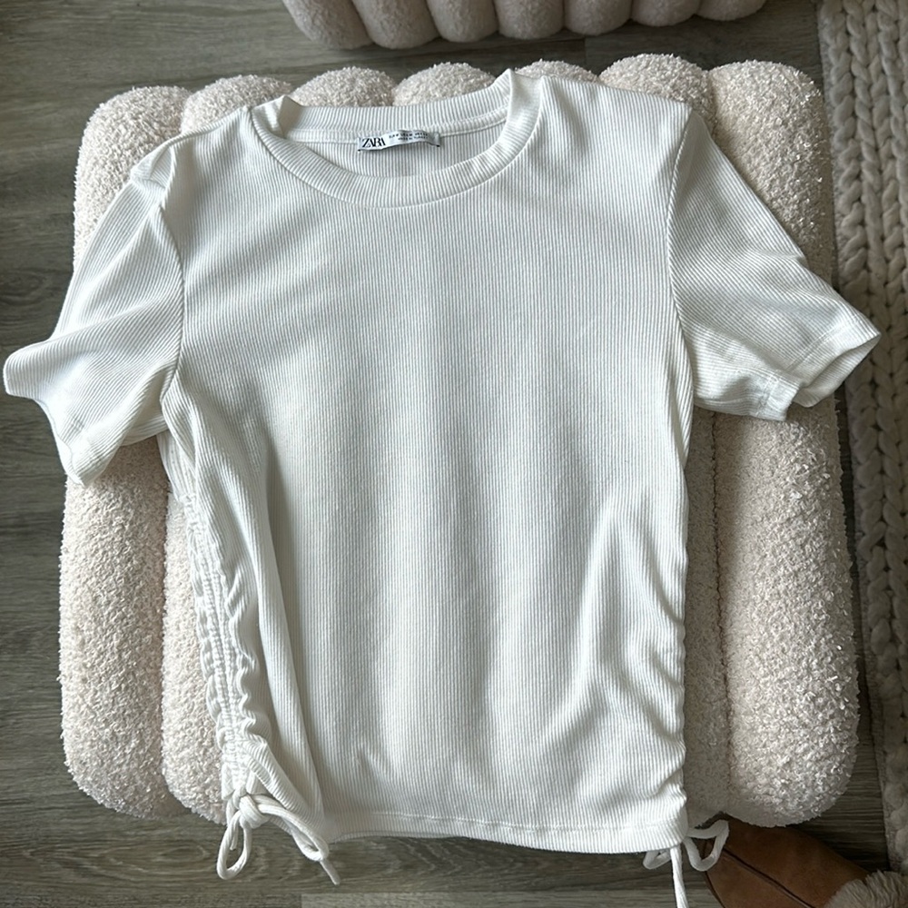 Zara white shortsleeve top